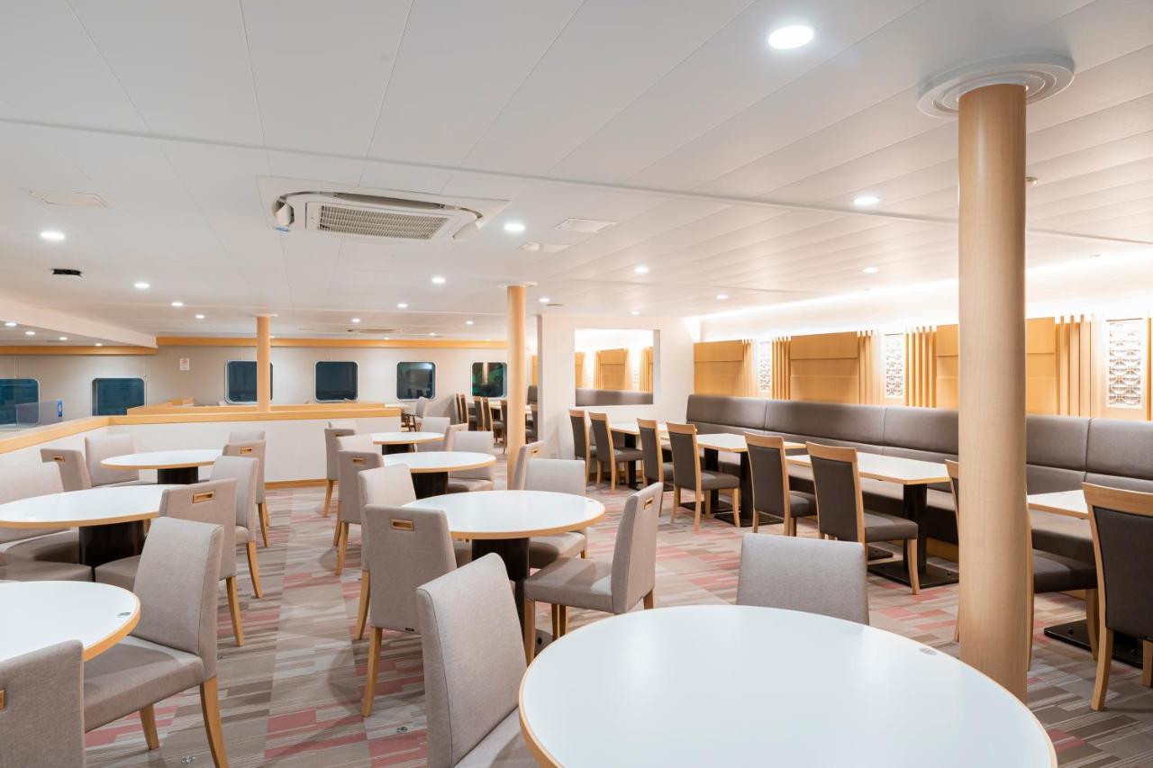 Meimon Taiyo Ferry 2Nd Sailing From Kitakyushu To Osaka Hotel ภายนอก รูปภาพ